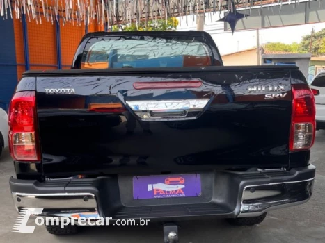 HILUX - 2.8 D-4D TURBO CD SRV 4X4 AUTOMÁTICO