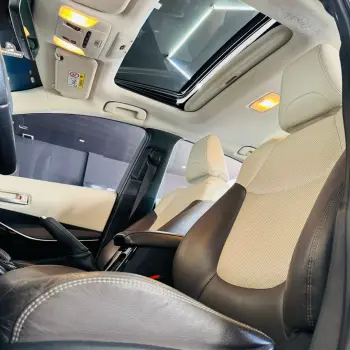 COROLLA 1.8 VVT-I Hybrid Altis Premium