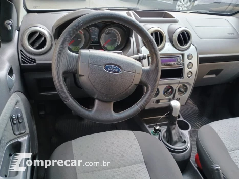 FIESTA 1.6 MPI Hatch 8V