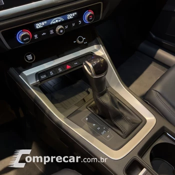 Q3 SPB Performance 2.0 TFSI Tipt. Quatt.