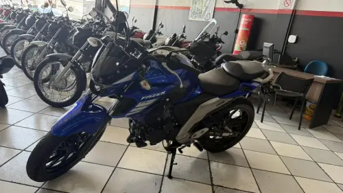 FZ25 ABS