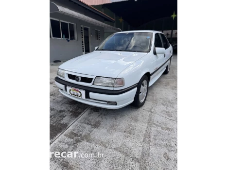 CHEVROLET VECTRA 2.0 MPFI GLS 8V GASOLINA 4P MANUAL 4 portas