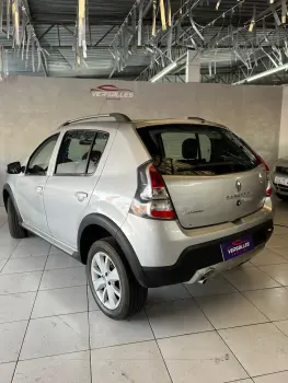 Sandero Stepway 1.6