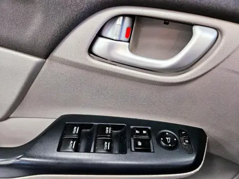 CIVIC LXR 2.0 16V FLEX AUT.