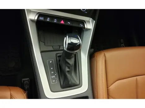 Q3 2.0 40 TFSI GASOLINA SPORTBACK PERFORMANCE QUATTRO TIPTRO