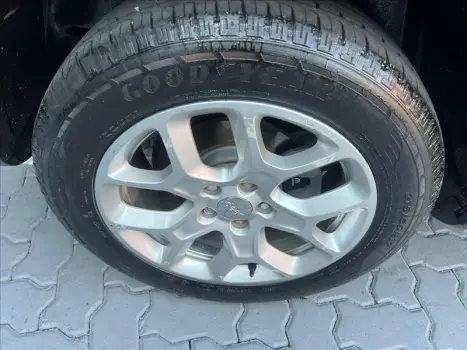 RENEGADE 1.8 16V Longitude