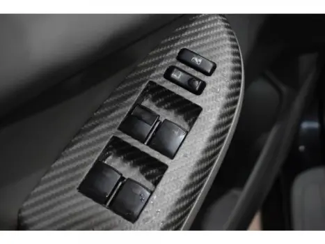 COROLLA - 1.8 GLI 16V 4P MANUAL