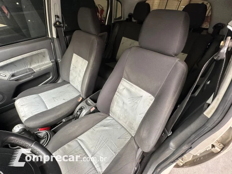 FIESTA 1.6 MPI Class Hatch 8V