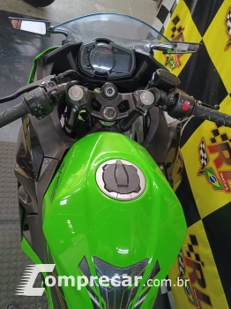 Ninja 400 racing team