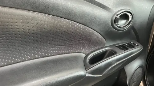 VERSA SV 1.6 16V FlexStart 4p Mec.