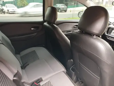 Spin 1.8 4P FLEX ACTIVE7 7 LUGARES AUTOMÁTICO