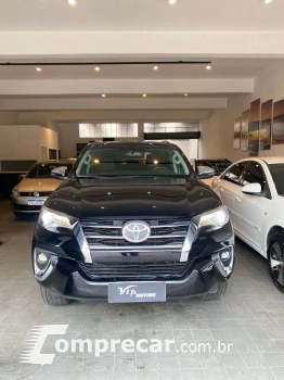 HILUX SW4 2.8 D-4d Turbo SRX Platinum 7L 4X4