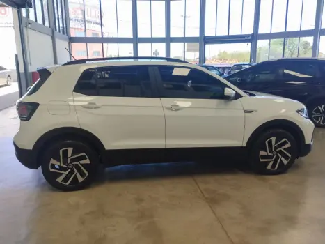 T-CROSS 1.0 200 TSI Comfortline