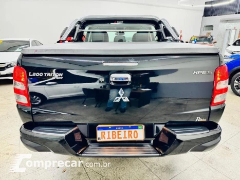 TRITON HPE-S 2.4 CD 4x4 TB DIESEL AUT.