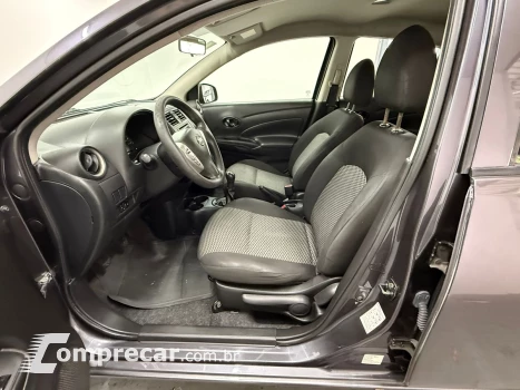 VERSA 1.0 12V FlexStart 4p Mec.