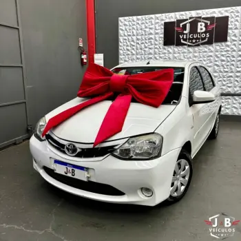 ETIOS 1.5 XLS Sedan 16V