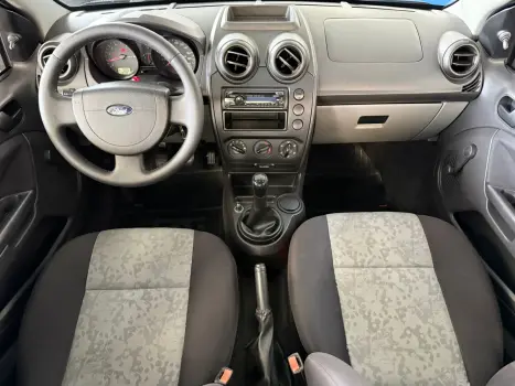 Fiesta Sed. 1.6 8V Flex 4p