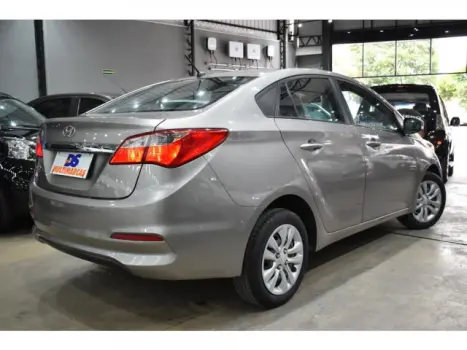 HB20S - 1.0 COMFORT PLUS 12V 4P MANUAL