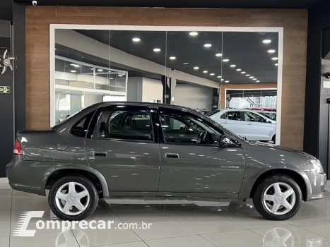 CLASSIC 1.0 MPFI ADVANTAGE 8V FLEX 4P MANUAL