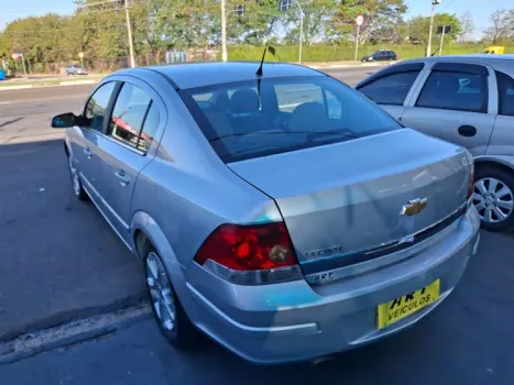 VECTRA 2.0 MPFI Elegance 8V