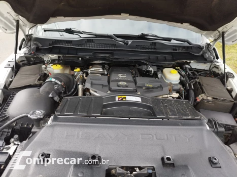 RAM 6.7 2500 Laramie 4X4 CD I6