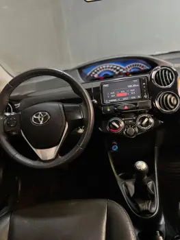 ETIOS XLS Sedan 1.5 Flex 16V 4p Mec.