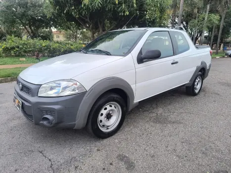 Fiat STRADA 1.4 MPI Hard Working CD 8V 3 portas