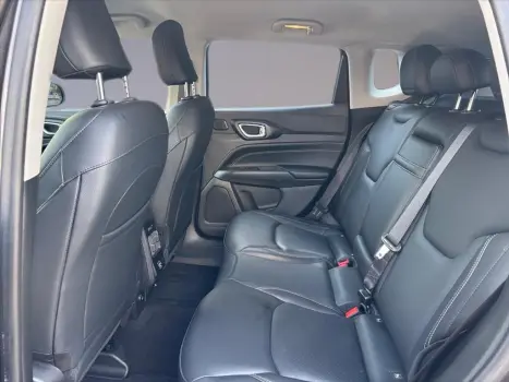 COMPASS 1.3 T270 TURBO FLEX LONGITUDE AT6