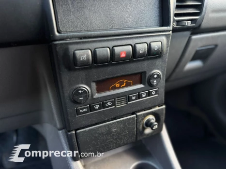 Zafira Elegance 2.0 MPFI FlexPower 8V 5p