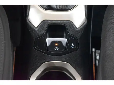 RENEGADE - 1.8 16V LONGITUDE 4P AUTOMÁTICO